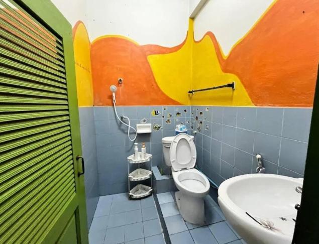 Jungle Cafe And Guesthouse Прачуап Кири Кан Екстериор снимка